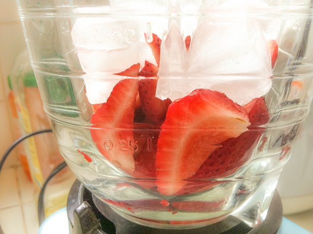 Strawberries in Blender