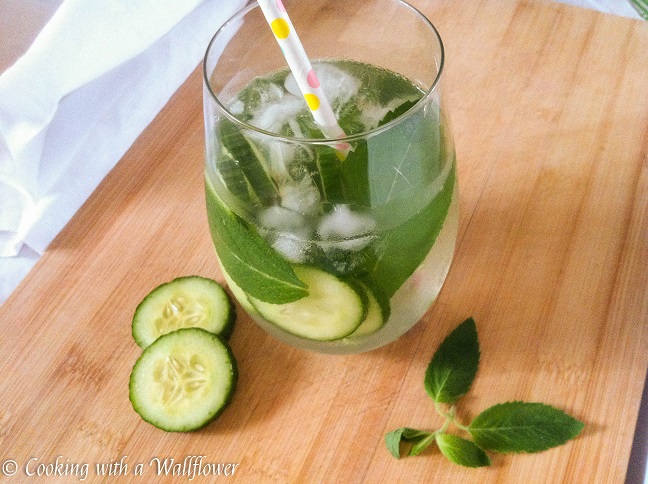 Cucumber Mint Lemon Water | Cooking with a Wallflower