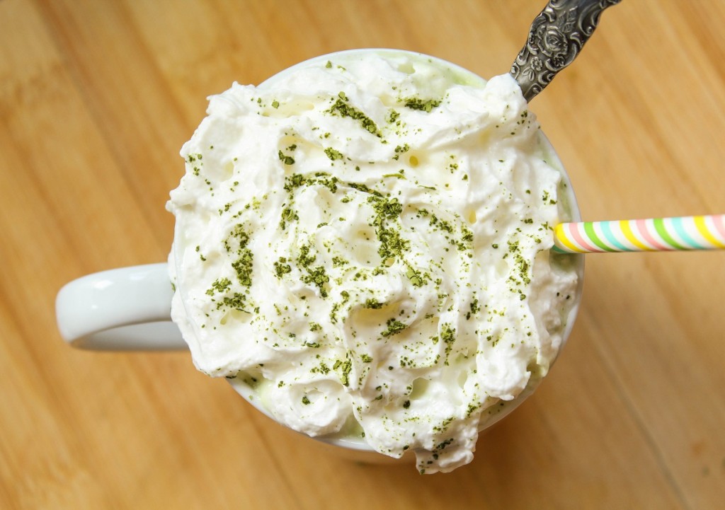 Green Tea White Hot Chocolate | Cooking with a Wallflower