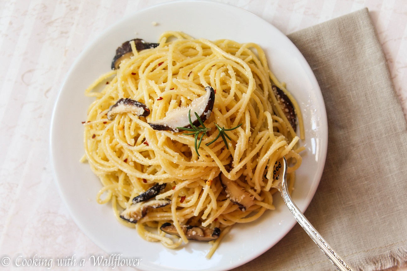 Shiitake Mushroom Garlic Parmesan Noodles