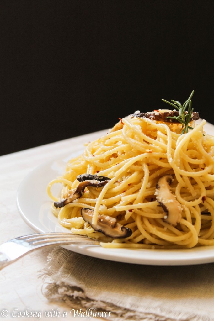 Shiitake Mushroom Garlic Parmesan Noodles | Cooking with a Wallflower