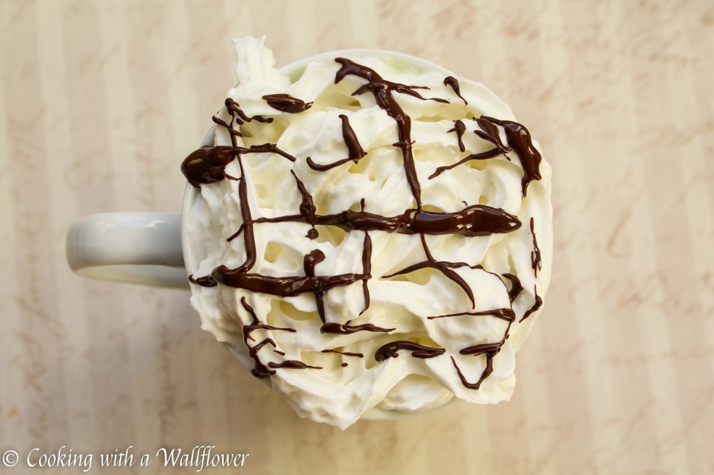 White Hot Chocolate | Cooking with a Wallflower