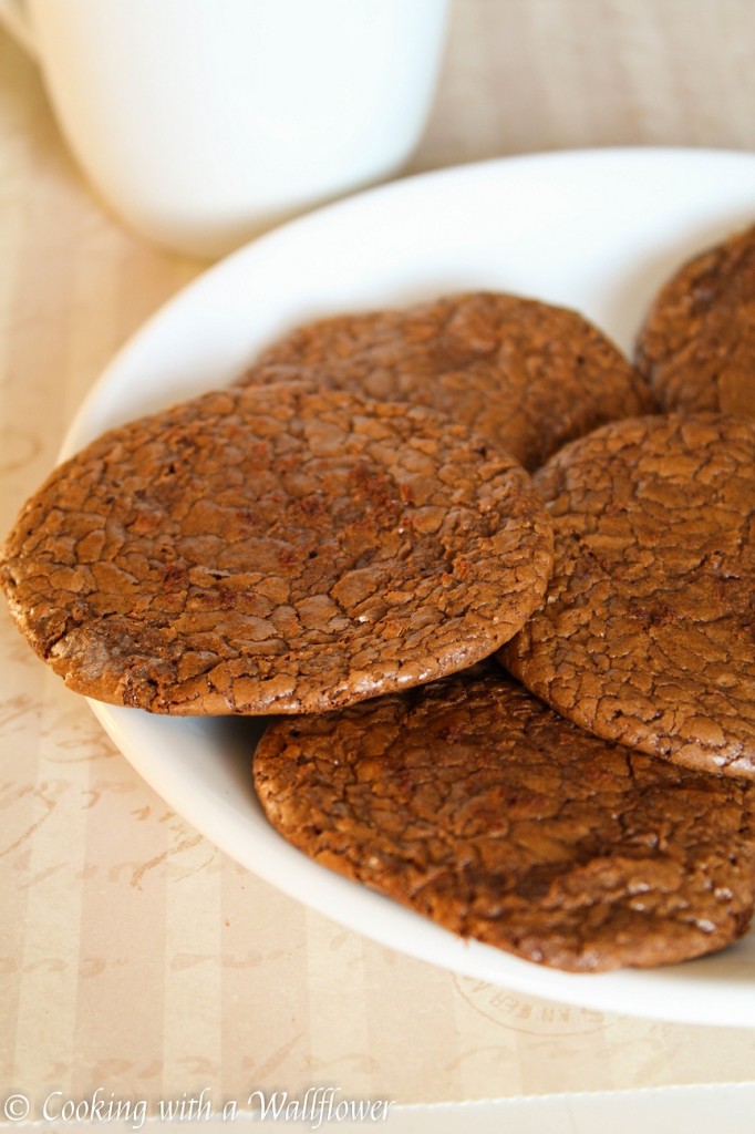 Chewy Brownie Cookies | Cooking with a Wallflower