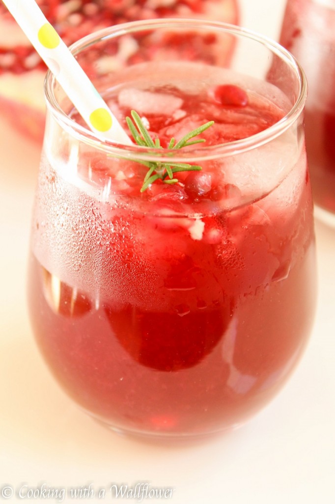 Pomegranate Lemonade | Cooking with a Wallflower