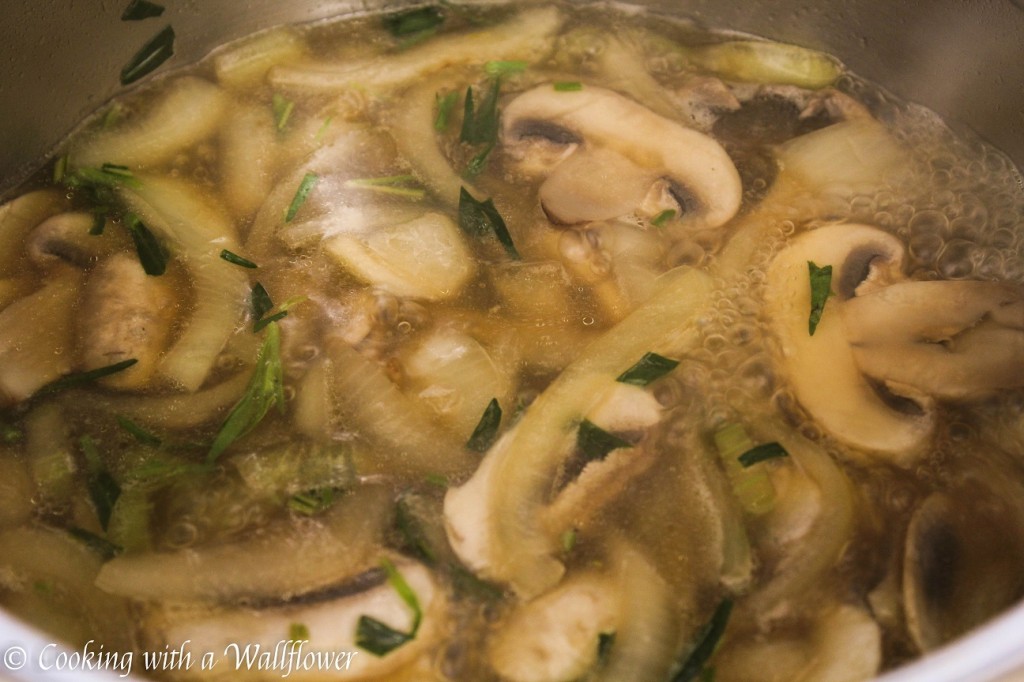 Roasted Red Bell Pepper Zucchini Noodle Soup with Fresh Herbs | Cooking with a Wallflower