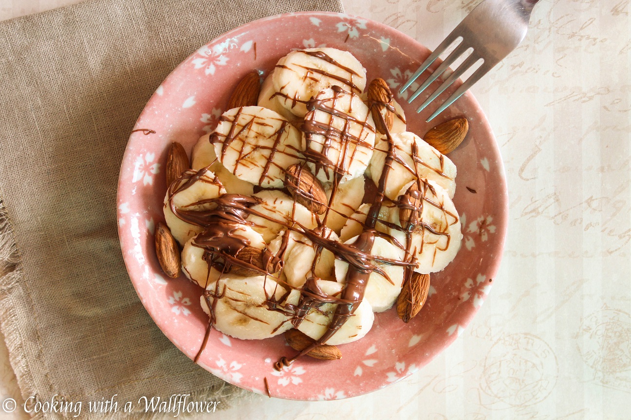 Banana and Toasted Almonds with Nutella Drizzle