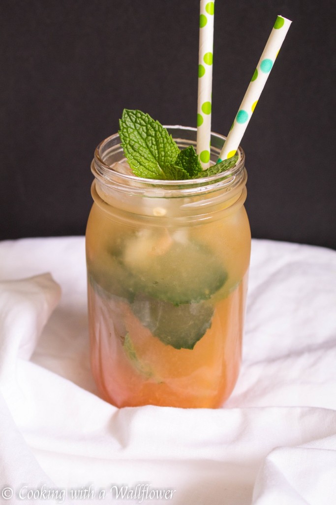 Grapefruit Mint Iced Tea | Cooking with a Wallflower