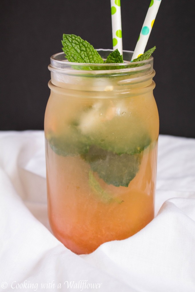 Grapefruit Mint Iced Tea | Cooking with a Wallflower