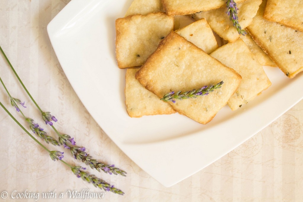 Lavender Shortbread Cookies | Cooking with a Wallflower