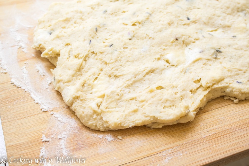 Lavender Scones | Cooking with a Wallflower