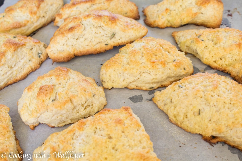 Lavender Scones | Cooking with a Wallflower