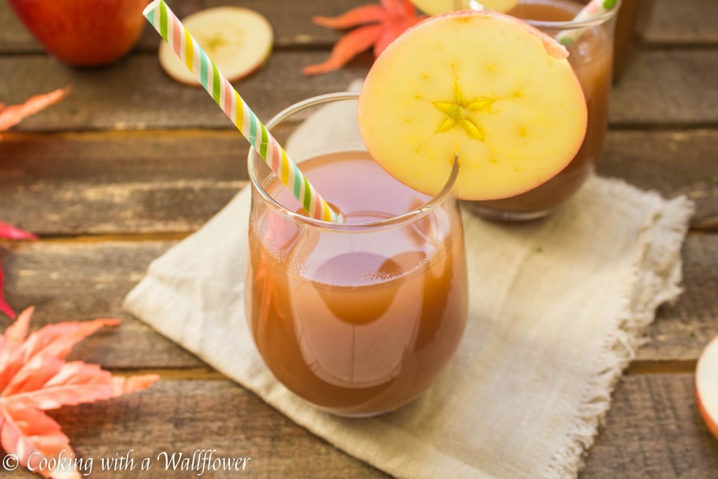 Fresh Apple Cider | Cooking with a Wallflower