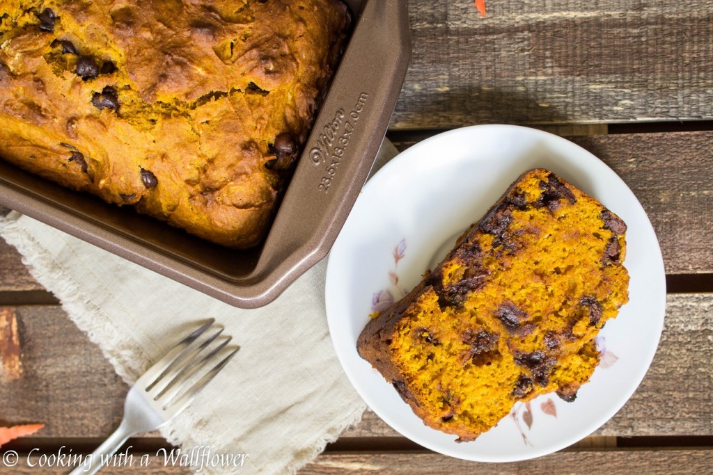 Pumpkin Chocolate Chip Bread | Cooking with a Wallflower