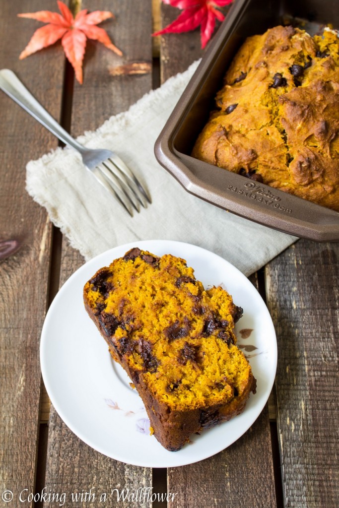 Pumpkin Chocolate Chip Bread | Cooking with a Wallflower