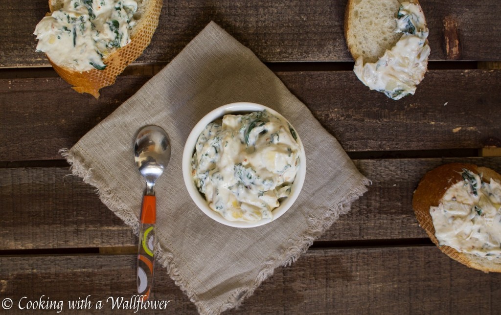 Creamy Kale Artichoke Dip | Cooking with a Wallflower