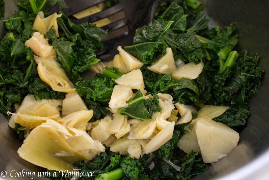 Creamy Kale Artichoke Dip | Cooking with a Wallflower