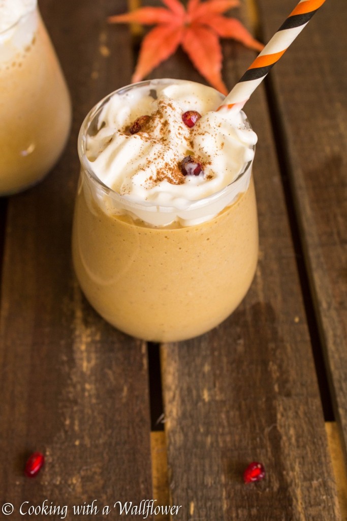 Pumpkin Coffee Milkshake | Cooking with a Wallflower