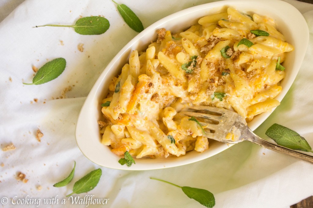 Roasted Butternut Squash Mac and Cheese | Cooking with a Wallflower