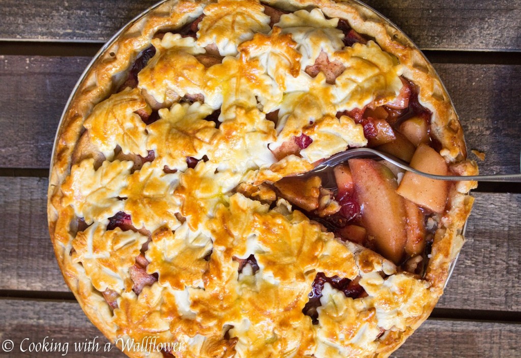 Apple Cranberry Pie | Cooking with a Wallflower