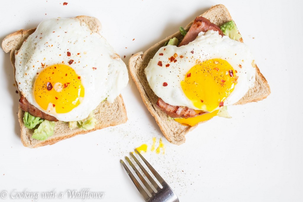 Avocado Toast with Sunny Side Egg and Ham | Cooking with a Wallflower
