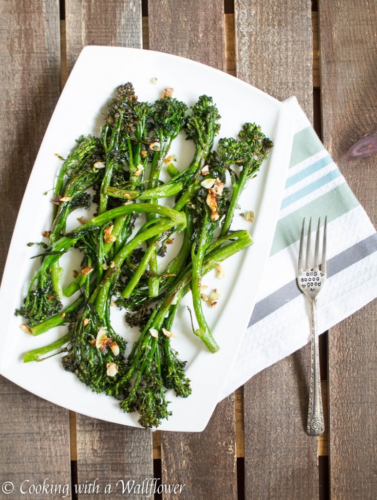 Roasted Garlic Broccolini | Cooking with a Wallflower