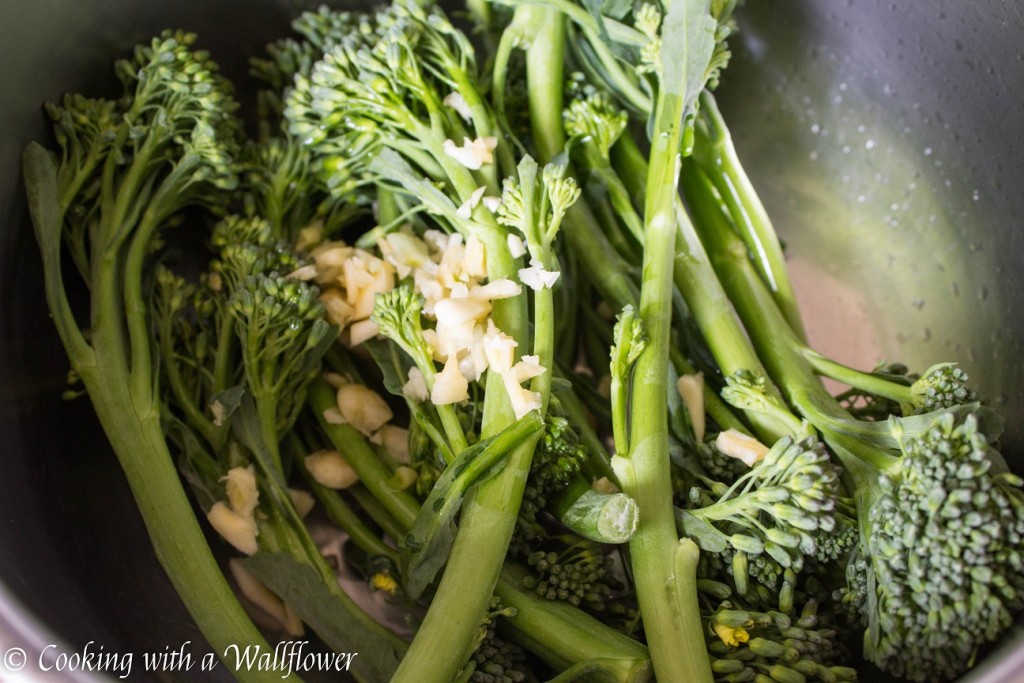 Roasted Garlic Broccolini | Cooking with a Wallflower