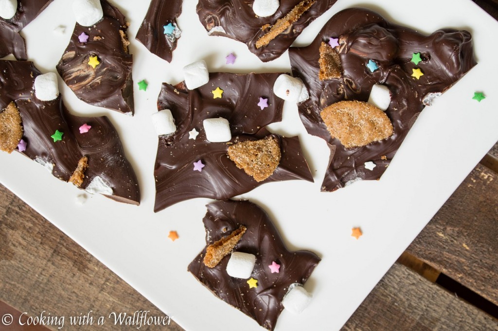 S'mores Bark | Cooking with a Wallflower