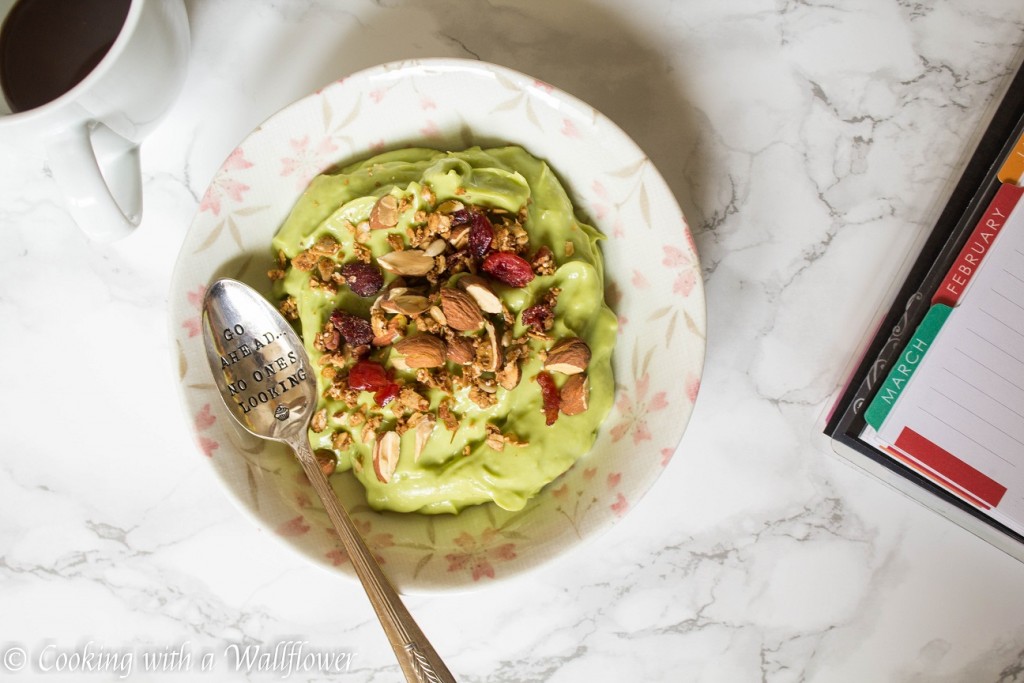 Avocado Smoothie Bowl with Almonds and Granola | Cooking with a Wallflower