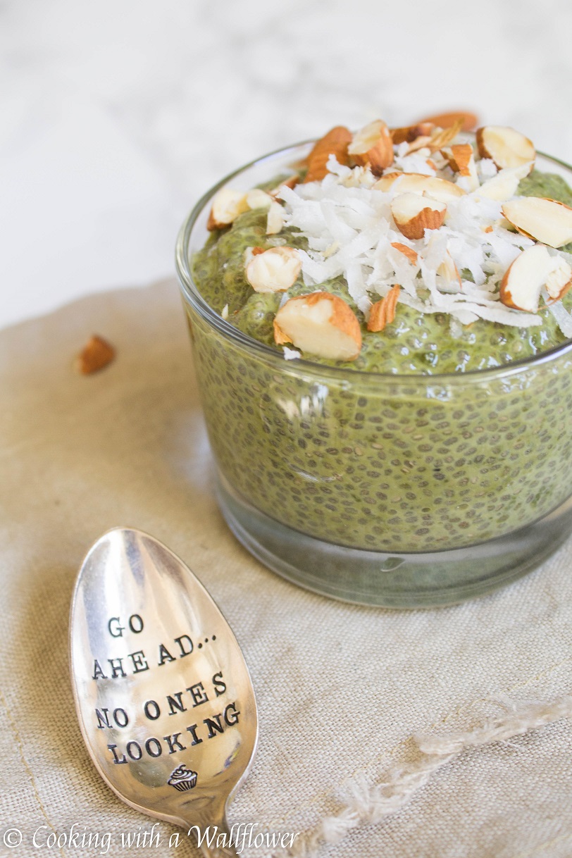 https://cookingwithawallflower.com/wp-content/uploads/2016/04/Green-Tea-Chia-Pudding-with-Shredded-Coconut-and-Almonds-2.jpg