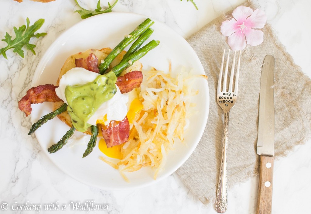 Roasted Garlic Asparagus and Bacon Eggs Benedict with Basil Avocado Cream Sauce | Cooking with a Wallflower