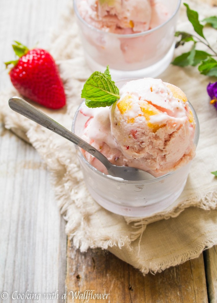 No Churn Strawberry Peach Ice Cream | Cooking with a Wallflower