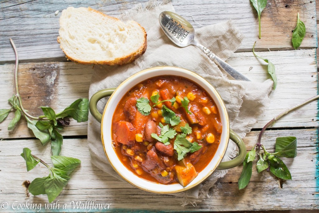 Spicy Summer Vegetable Chili | Cooking with a Wallflower