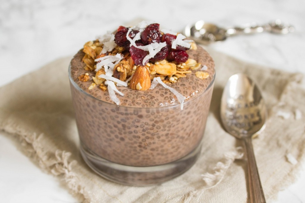 Overnight Chocolate Chia Pudding | Cooking with a Wallflower