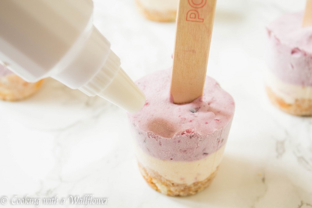 Peach Berry Ice Cream Cupcake Pops | Cooking with a Wallflower