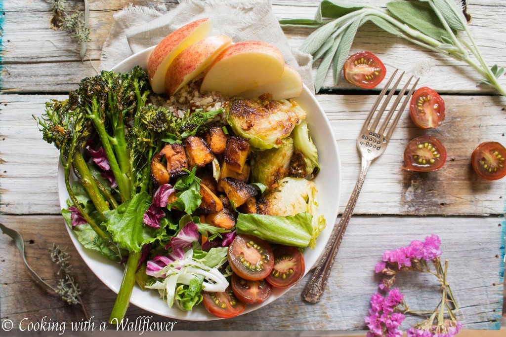 Farmer's Market Autumn Grain Bowls with Maple Balsamic Vinaigrette | Cooking with a Wallflower