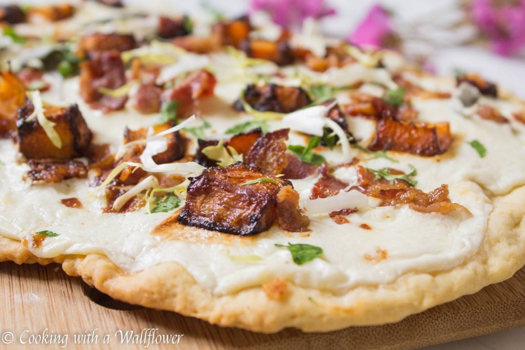 Roasted Maple Butternut Squash Bacon Flatbread | Cooking with a Wallflower