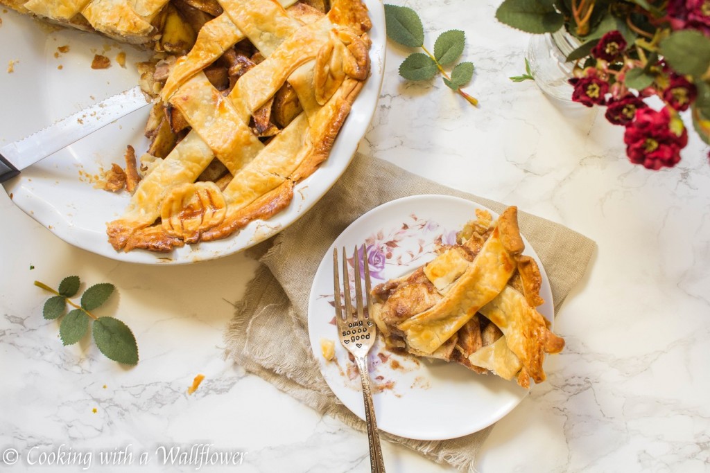 Apple Pear Pie | Cooking with a Wallflower