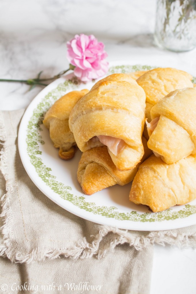 Ham and Cheese Crescent Rolls | Cooking with a Wallflower