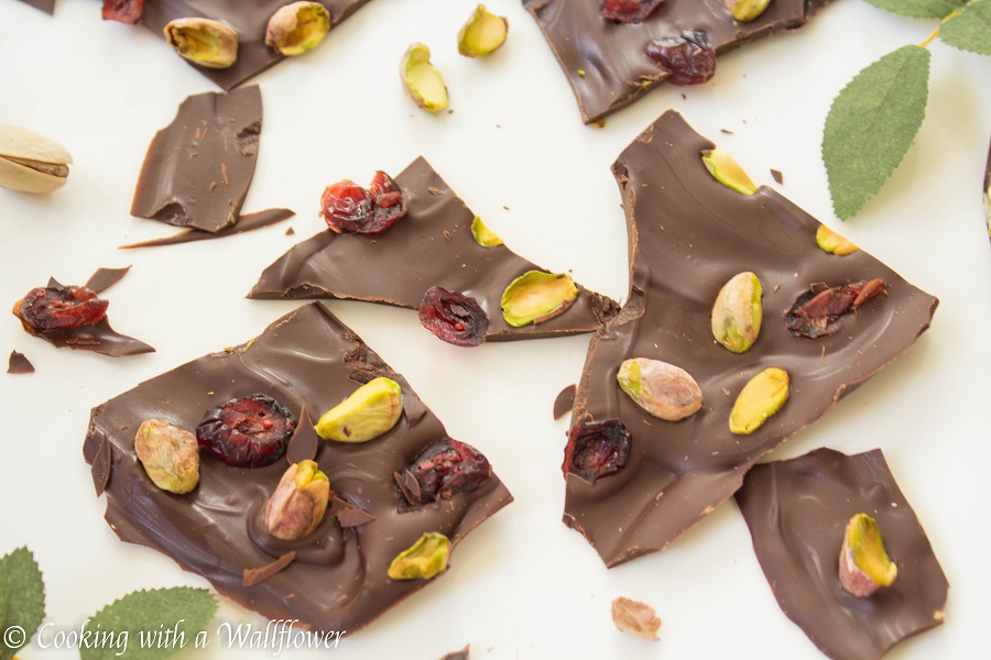 Cranberry Pistachio Chocolate Bark | Cooking with a Wallflower