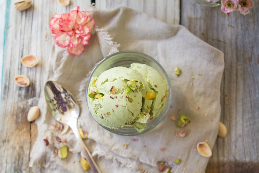 Matcha Green Tea Pistachio Ice Cream | Cooking with a Wallflower