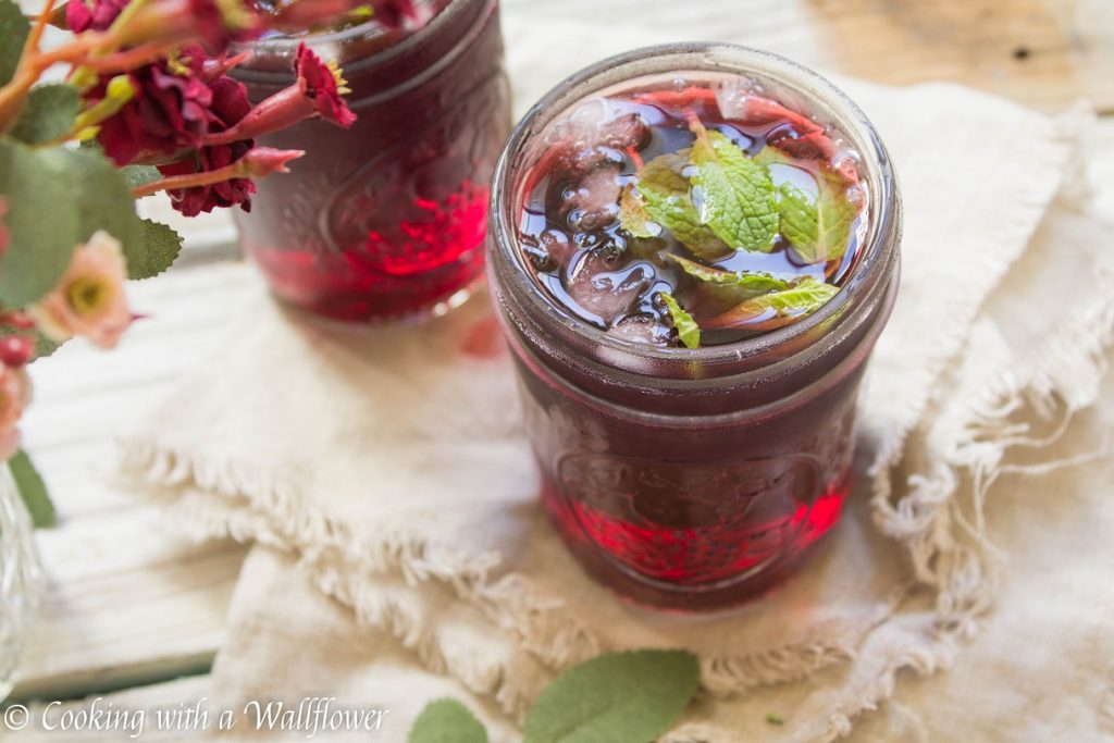 Pomegranate Mint Mimosas | Cooking with a Wallflower