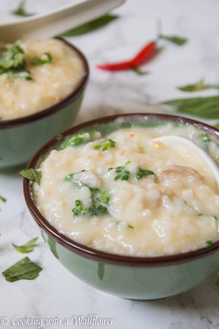 Chicken Broccolini Congee - Cooking with a Wallflower