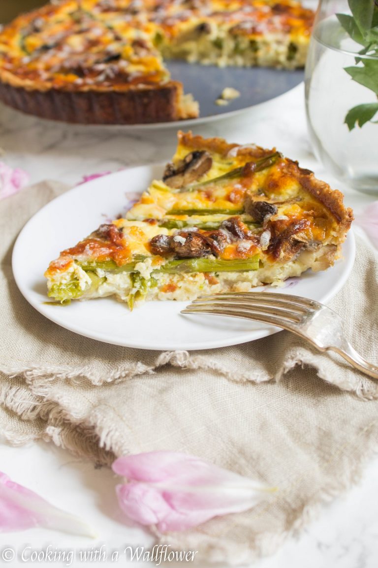 Roasted Asparagus Mushroom Quiche