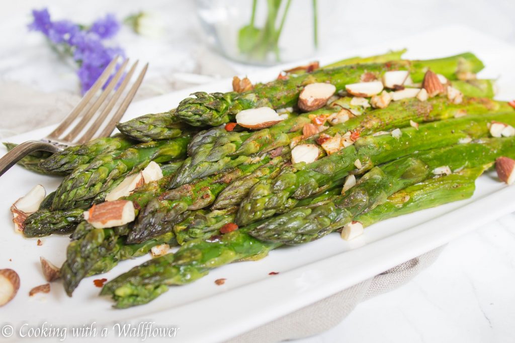 Roasted Garlic Creole Asparagus  | Cooking with a Wallflower