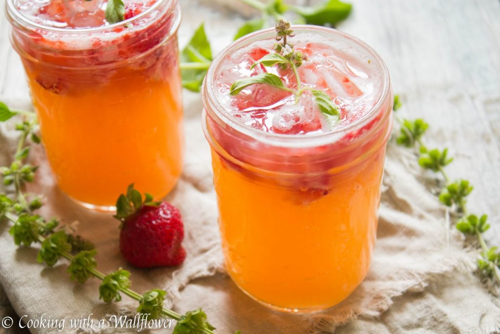 Strawberry Pineapple Sparkling Soda | Cooking with a Wallflower