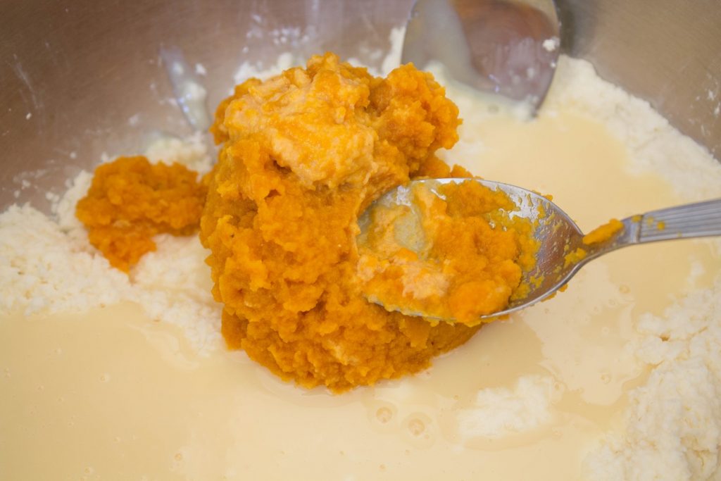 Pumpkin Maple Cassava Cake  | Cooking with a Wallflower