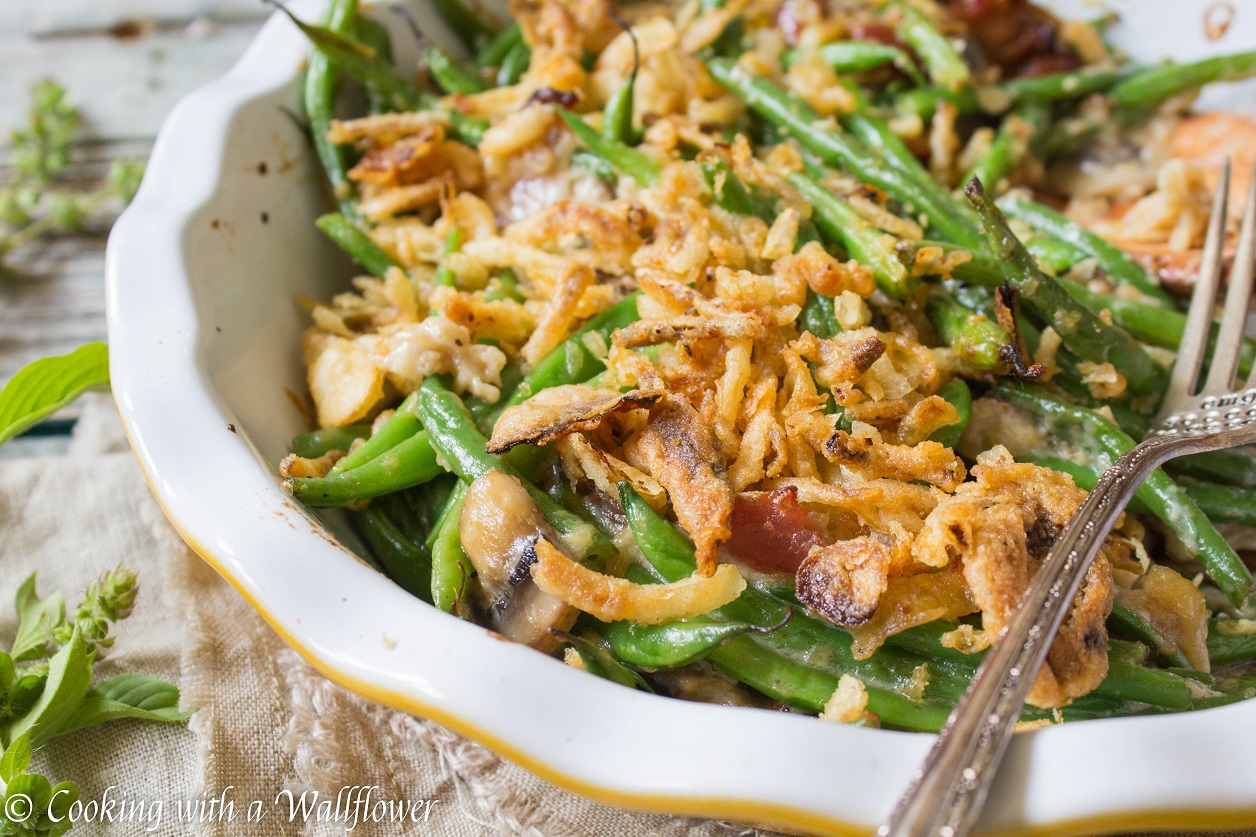 Creamy Green Bean Casserole with Bacon and Mushrooms