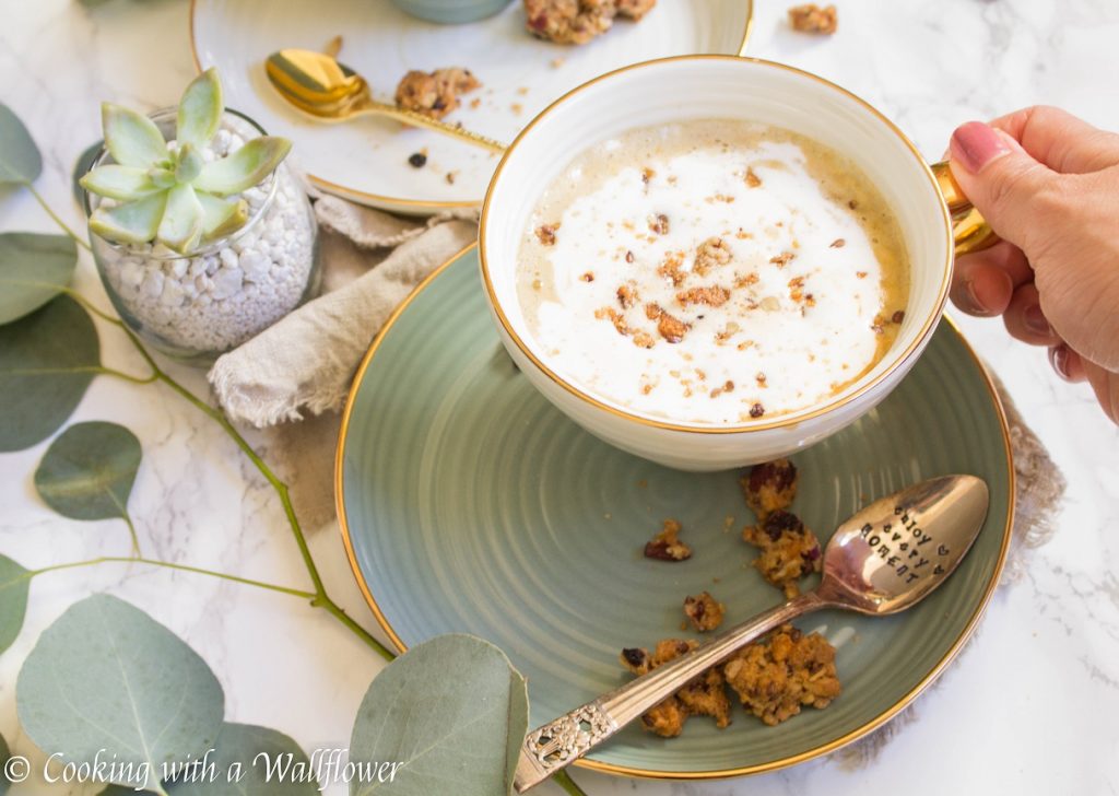 Pumpkin Maple Almond Oatmeal Latte | Cooking with a Wallflower