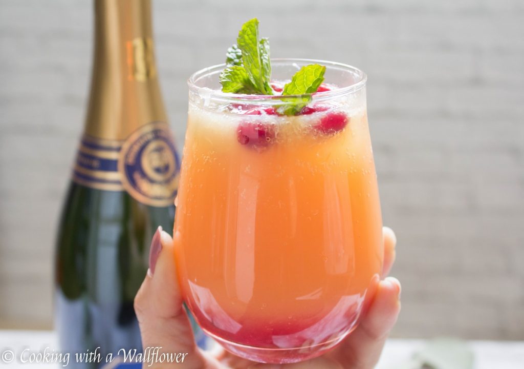 Cranberry Orange Mimosas | Cooking with a Wallflower