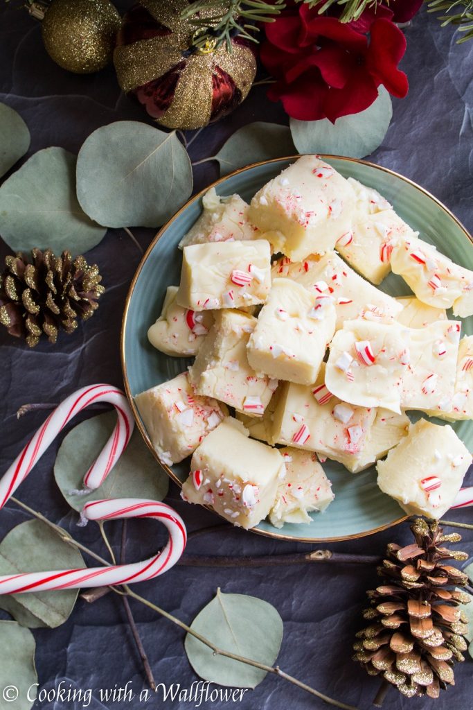 Peppermint White Chocolate Fudge | Cooking with a Wallflower